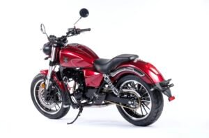 Aproveite o asfalto com o novo MITT 125 MB CUSTOM