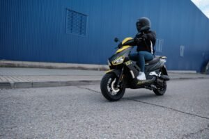 aproveite a nova scooter MITT 50 XRS agora em Cabo Verde