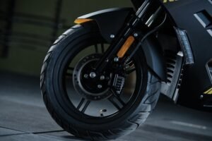 aproveite a nova scooter MITT 50 XRS agora em Cabo Verde