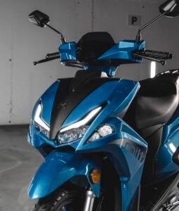 Disfruta Ahora del SCOOTER MITT 125 URBAN